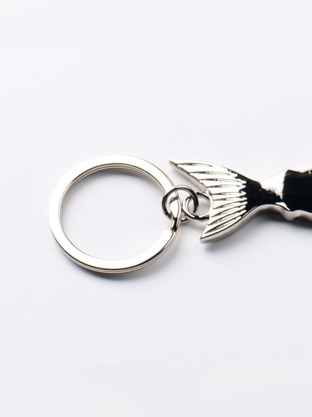 Shark Bottle Opener Keychain - Picture 8 of 8